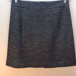 Ann Taylor Black & White Mini Skirt Size 6